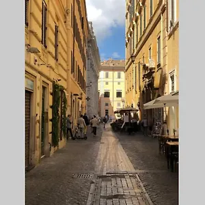 Chiara's Place At Pantheon - Your In Rome